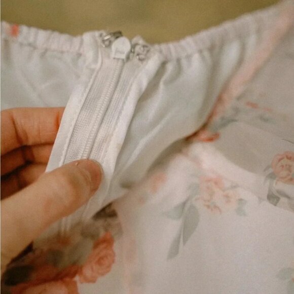 SHEIN puff sleeve floral dress - Picture 5 of 7